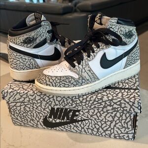 Nike Air Jordan 1 Retro High OG Sneakers